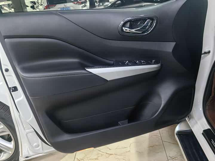 Nissan Terra 2020 2020款 2.5L XL Upper 4WD 自动四驱豪华版