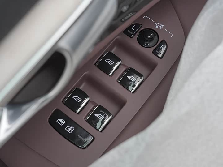 Volvo S90 2026 2026款 B5 智远豪华版