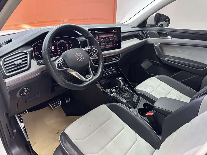 Volkswagen Tayron X 2024 2024款 330TSI 两驱尊贵高能版