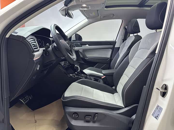 Volkswagen Tayron X 2024 2024款 330TSI 两驱尊贵高能版