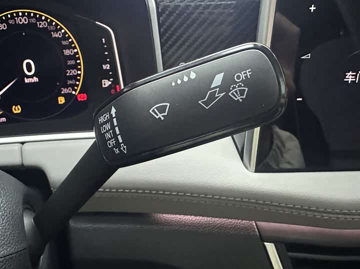 Volkswagen Tayron X 2024 2024款 330TSI 两驱尊贵高能版