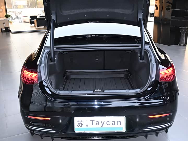 Mercedes-Benz EQE 2025 2025款 500 4MATIC 先锋版