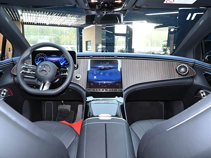Mercedes-Benz EQE 2025 2025款 500 4MATIC 先锋版
