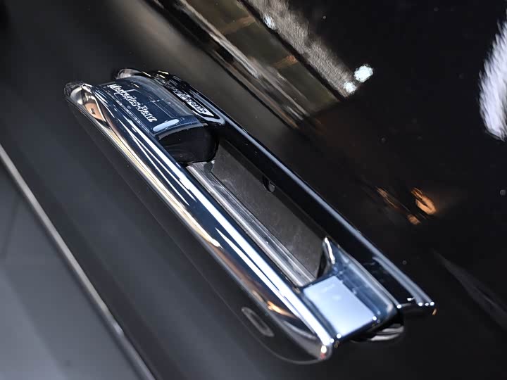 Mercedes-Benz EQE 2025 2025款 500 4MATIC 先锋版