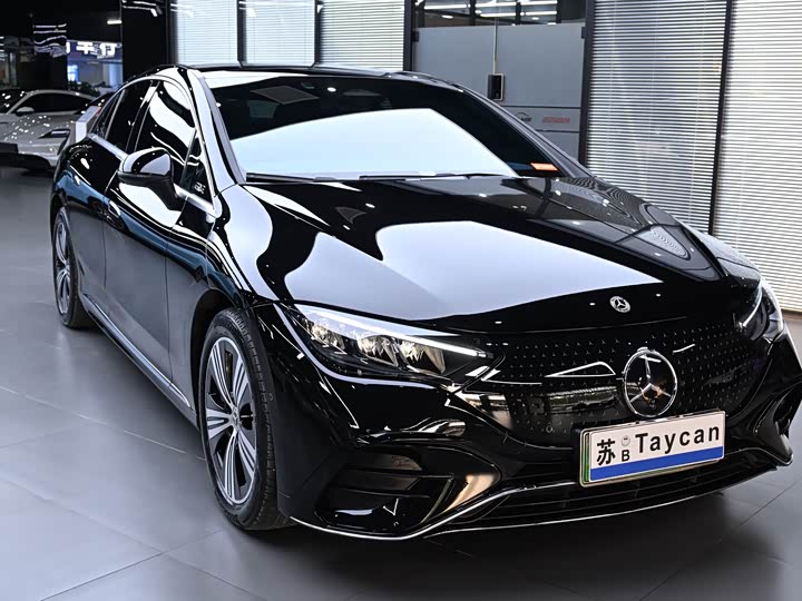 Mercedes-Benz EQE 2025 2025款 500 4MATIC 先锋版