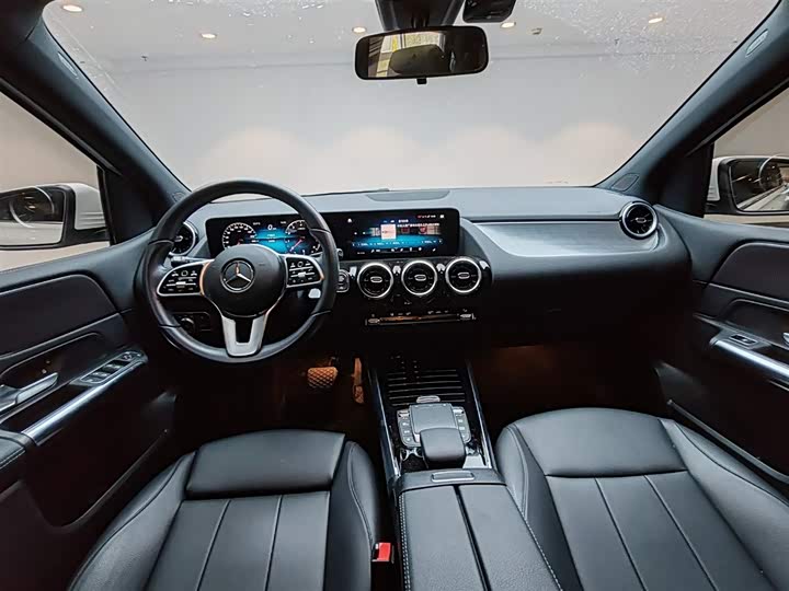 Mercedes-Benz B-Class 2022 2022款 改款 B 200 时尚型