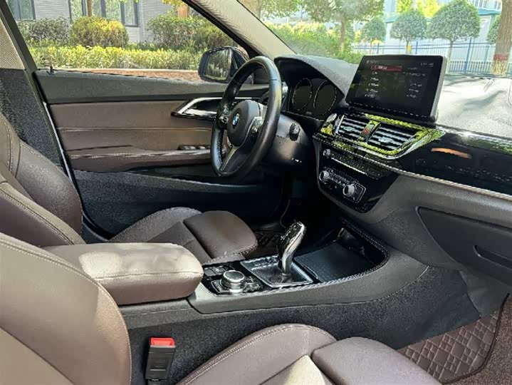 BMW 1 Series 2023 2023款 120i M运动曜夜版