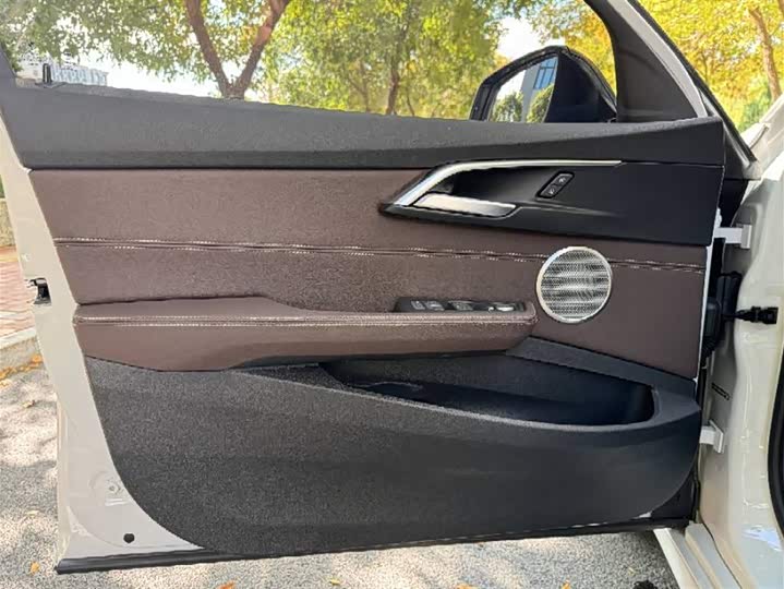 BMW 1 Series 2023 2023款 120i M运动曜夜版