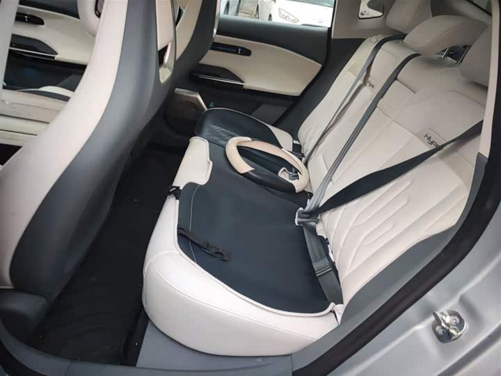 GAC Hyptec GT 2023 2023款 710后驱超充版