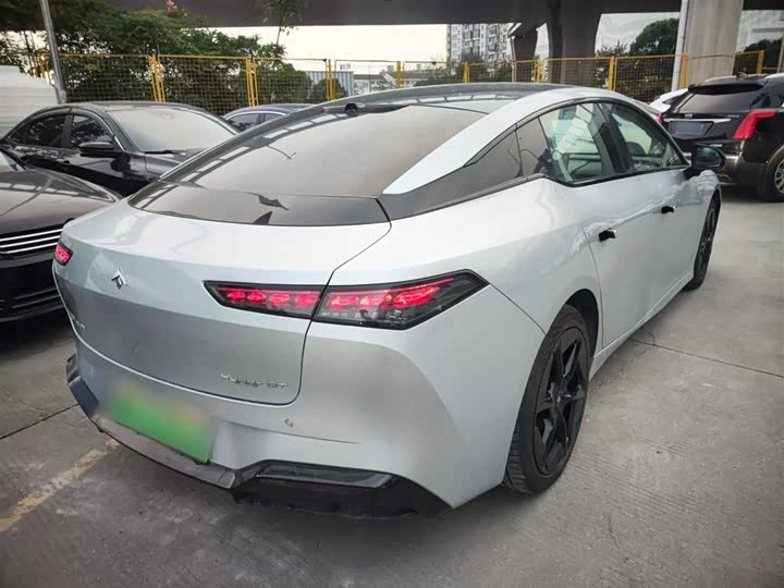 GAC Hyptec GT 2023 2023款 710后驱超充版
