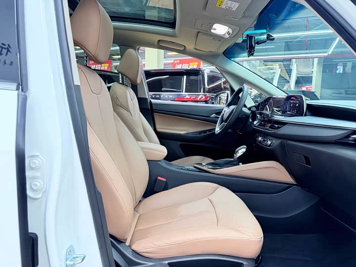 Buick GL6 2021 2021款 323T 轻混动互联豪华型