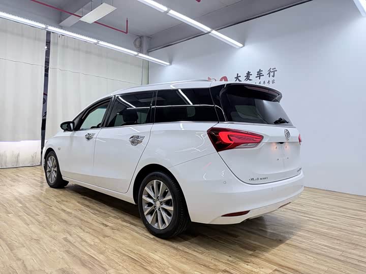 Buick GL6 2021 2021款 323T 轻混动互联豪华型