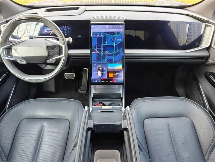 HiPhi Y 2023 2023款 560km 先锋版