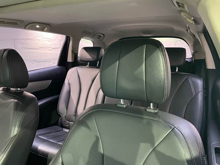 BYD Song Max 2021 2021款 升级版 1.5T 自动豪华型 6座