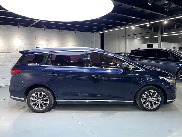 BYD Song Max 2021 2021款 升级版 1.5T 自动豪华型 6座