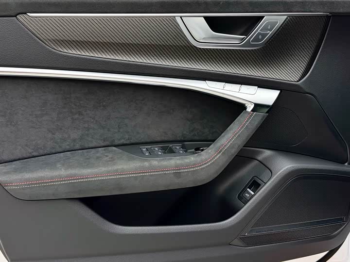 Audi RS 6 2025 2025款 RS 6 Avant GT