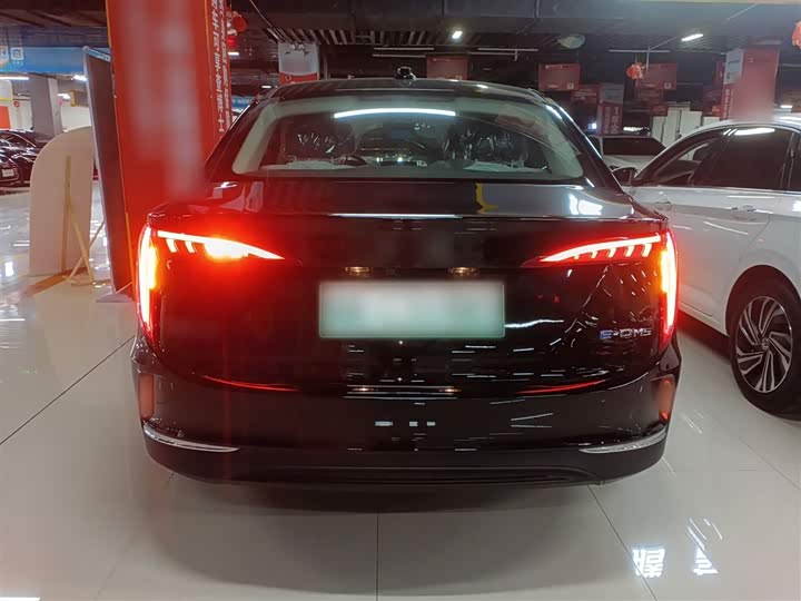 Hongqi E-QM5 2024 2024款 500km 出行版