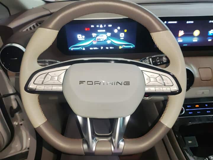 Dongfeng Forthing Yacht 2022 2022款 1.5T DCT逐浪版