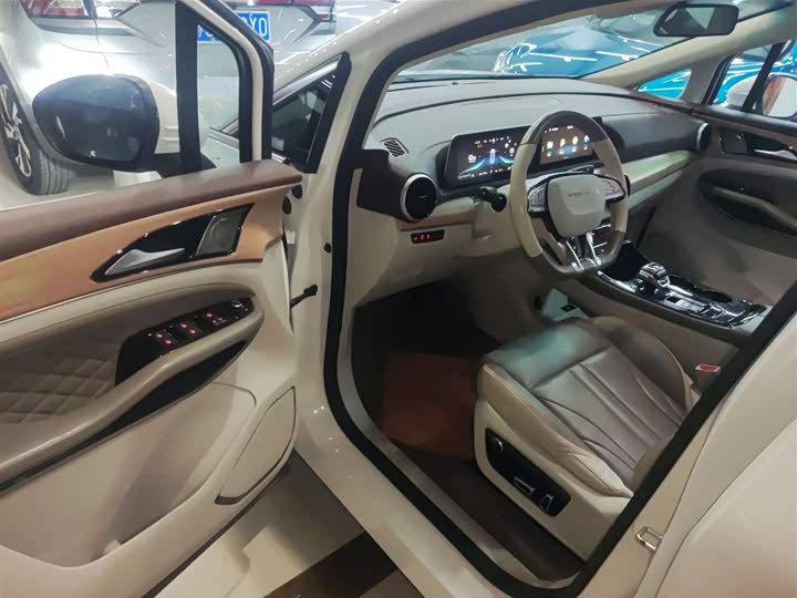 Dongfeng Forthing Yacht 2022 2022款 1.5T DCT逐浪版