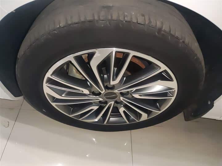 Dongfeng Forthing Yacht 2022 2022款 1.5T DCT逐浪版