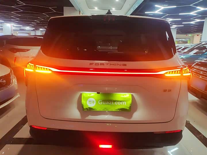 Dongfeng Forthing Yacht 2022 2022款 1.5T DCT逐浪版