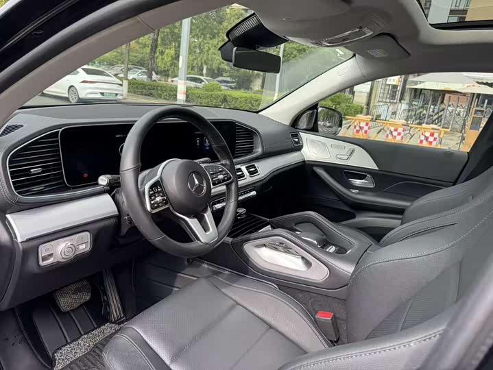 Mercedes-Benz GLE-Class Coupe 2022 2022款 改款 GLE 350 4MATIC 轿跑SUV 时尚型