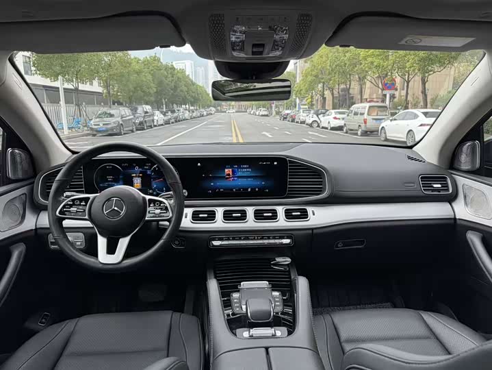 Mercedes-Benz GLE-Class Coupe 2022 2022款 改款 GLE 350 4MATIC 轿跑SUV 时尚型