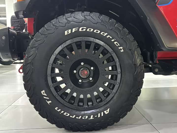 Jeep Wrangler Hybrid 2021 2021款 四门 2.0T 4xe 罗宾汉先行版
