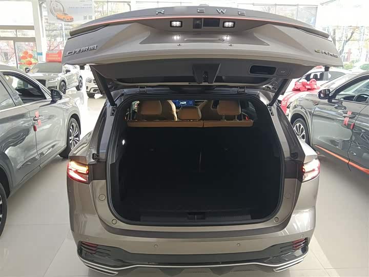 Roewe RX5 Hybrid 2023 2023款 eRX5 超混尊荣版