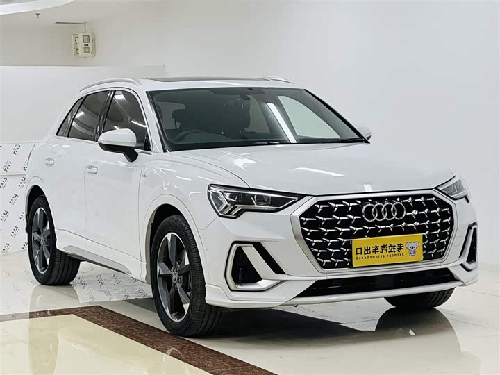 Audi Q3 2024 2024款 35 TFSI 时尚动感型