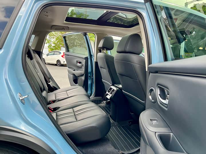 Honda ZR-V 2023 2023款 2.0L e:HEV 锐·尊享版