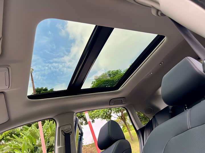 Honda ZR-V 2023 2023款 2.0L e:HEV 锐·尊享版