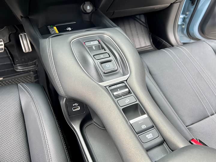 Honda ZR-V 2023 2023款 2.0L e:HEV 锐·尊享版