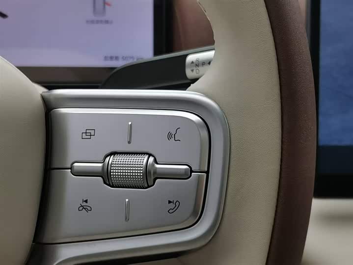 Chery Fulwin A9L 2025 2025款 260伯牙奢享版