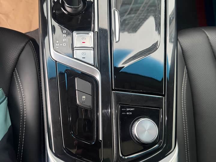 Geely Emgrand GT 2021 2021款 1.8T 领航版+