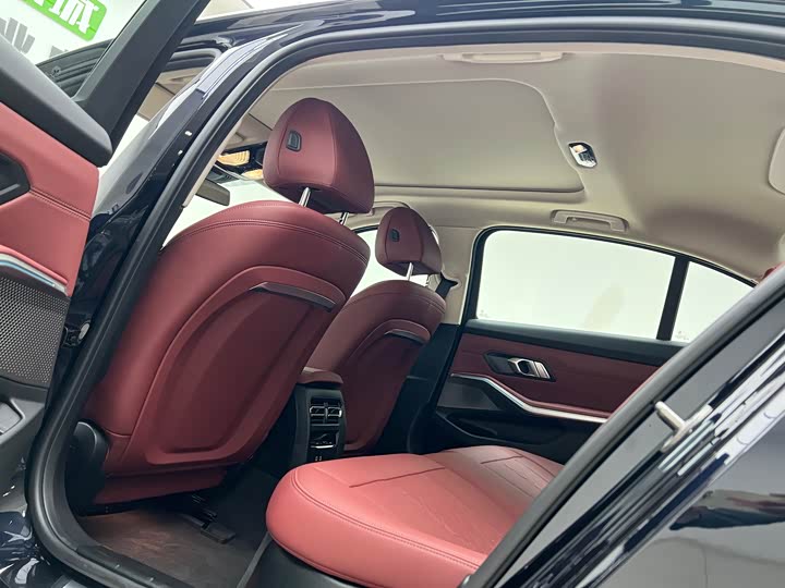 BMW i3 2025 2025款 eDrive 40 L 曜夜套装