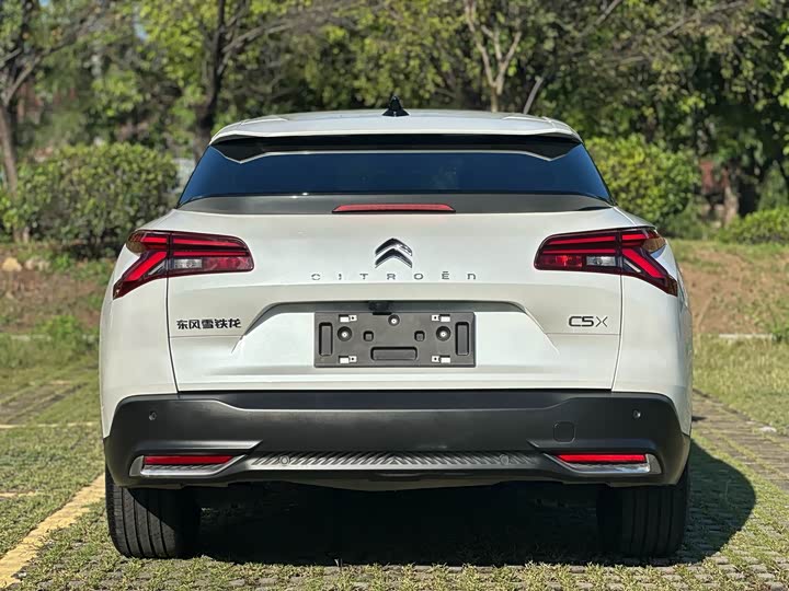 Citroen C5 X 2021 2021款 1.6T 享不凡