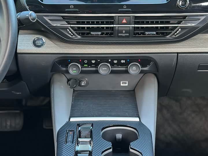 Citroen C5 X 2021 2021款 1.6T 享不凡