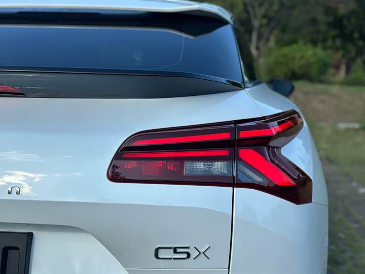 Citroen C5 X 2021 2021款 1.6T 享不凡