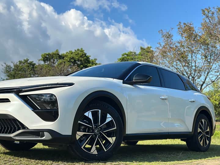 Citroen C5 X 2021 2021款 1.6T 享不凡