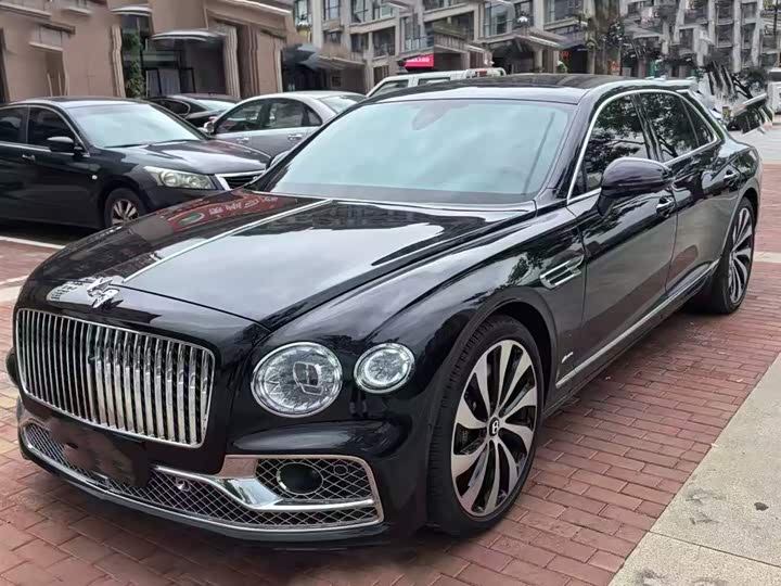 Bentley Flying Spur 2023 2023款 4.0T V8 雅度版