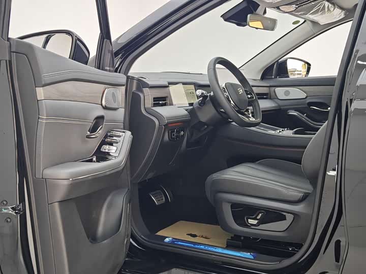 Jetour Shanhai L9 2025 2025款 1.5TD 2DHT 豪华版 7座