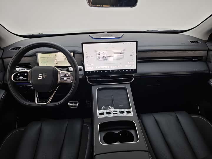 Jetour Shanhai L9 2025 2025款 1.5TD 2DHT 豪华版 7座