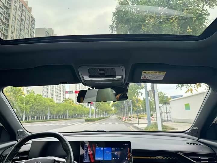 MG Motor 5 Scorpio 2022 2022款 1.5T 豪华版