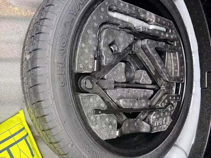 MG Motor 5 Scorpio 2022 2022款 1.5T 豪华版