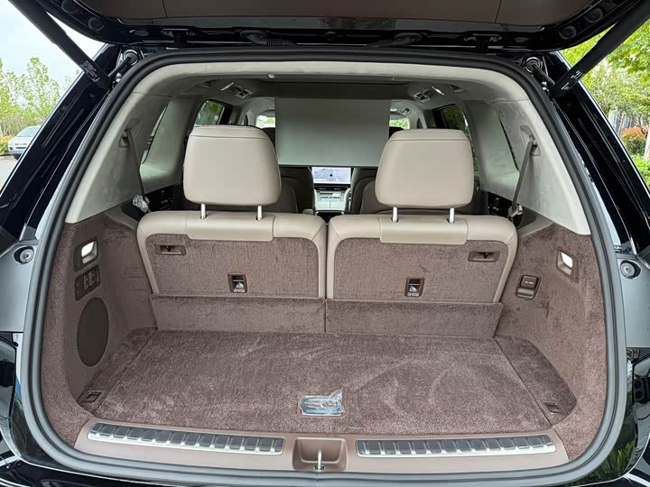 Aito M9 2025 2025款 增程 Ultra版 52kWh 6座版