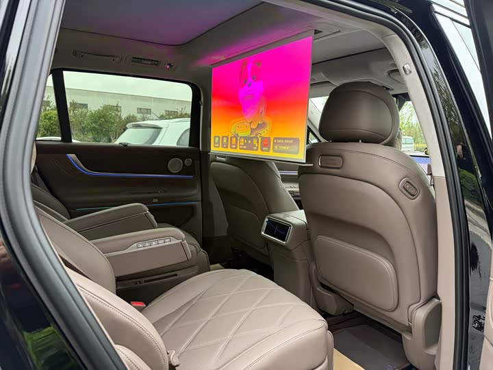 Aito M9 2025 2025款 增程 Ultra版 52kWh 6座版