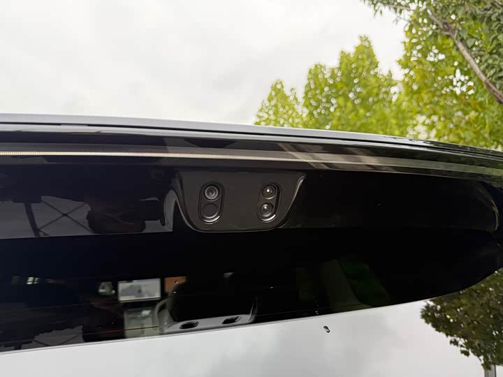 Aito M9 2025 2025款 增程 Ultra版 52kWh 6座版