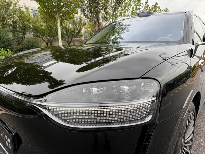 Aito M9 2025 2025款 增程 Ultra版 52kWh 6座版