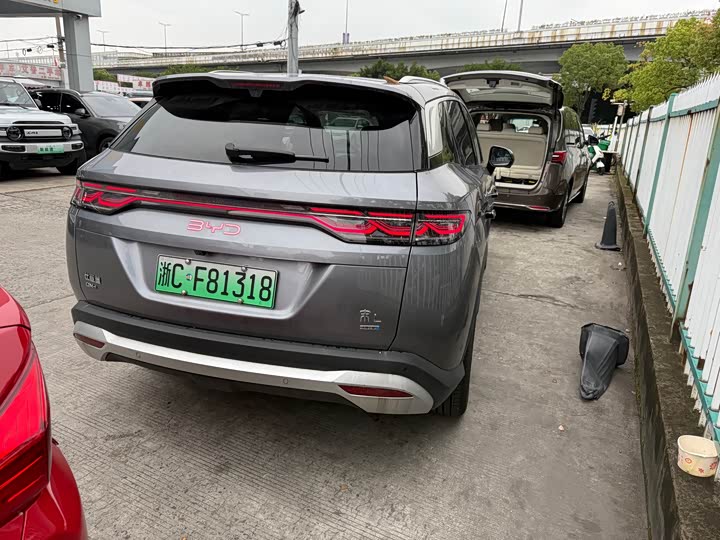 BYD Song L DM-i Hybrid 2025 2025款 智驾版 112km 超越型